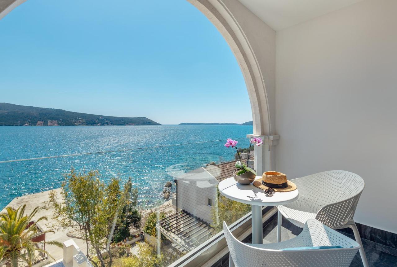Hotel Perla Херцег Нови Екстериор снимка