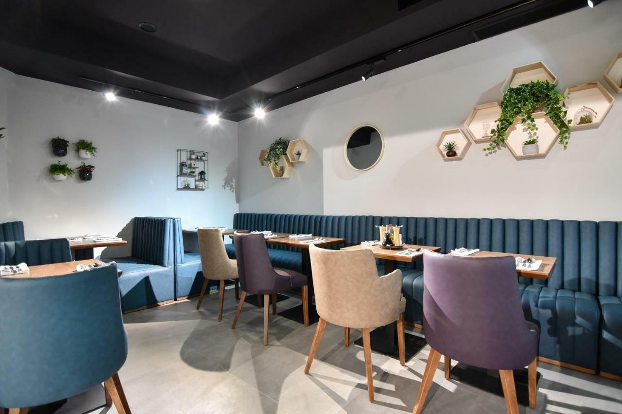 Hotel Perla Херцег Нови Екстериор снимка